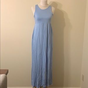 Blue maxi dress with pockets